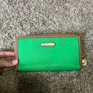 Michael kors hand bag